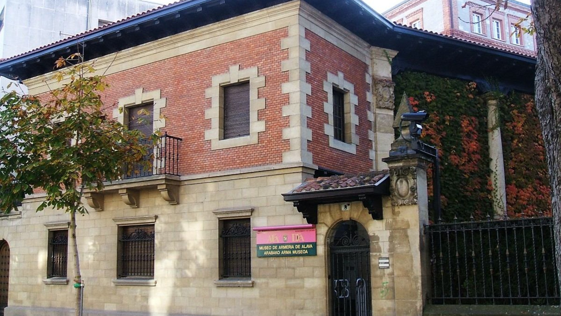 Museo de Armería de Álava / Arabako Arma Museoa